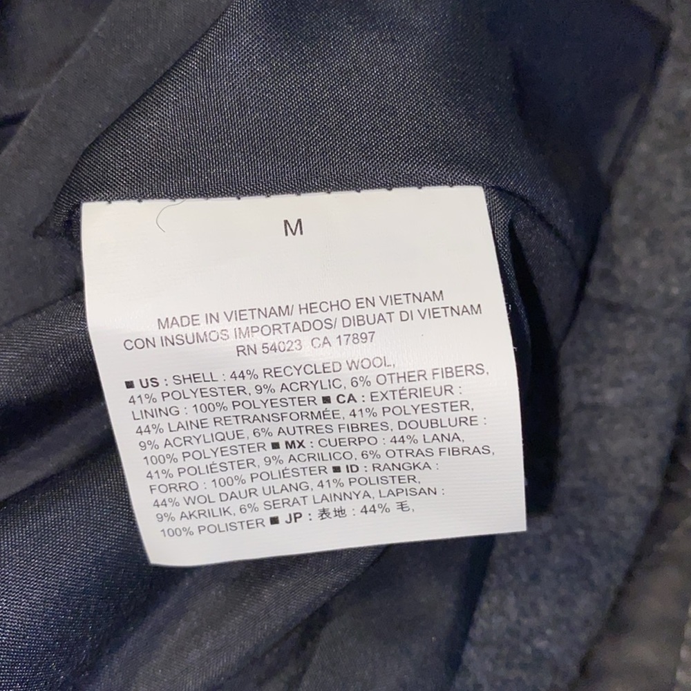 Old Navy's Soft-Brushed Dark Heather Gray Lined Peacoat NWT - Picture 11 of 13